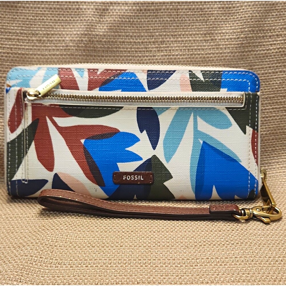 Fossil Floral Multicolor Zip-Around Wristlet Wallet w/ Wrist Strap Organizer